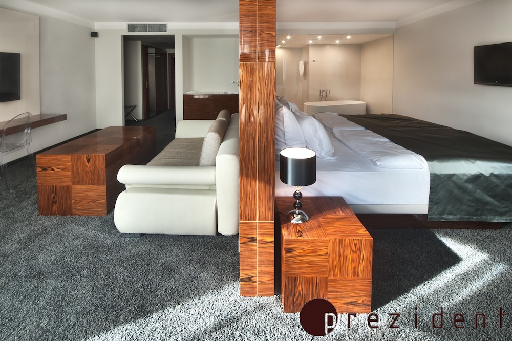 Luxury Spa & Wellness Hotel Prezident 59/68