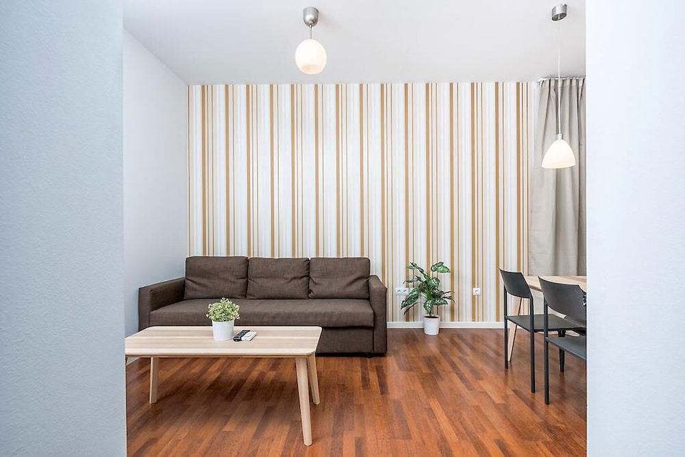 Feelathome Merced Apartments 34/61