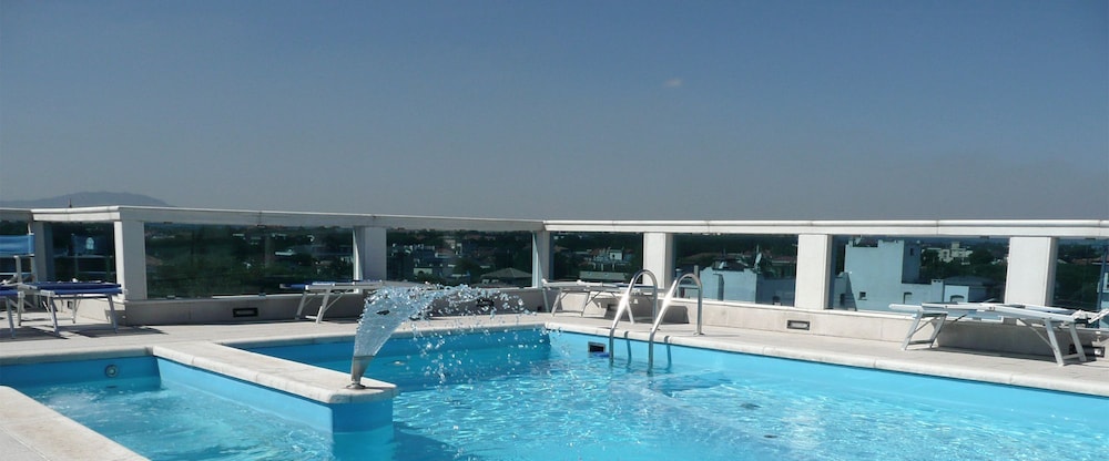 Villa Mare Hotel 5/27