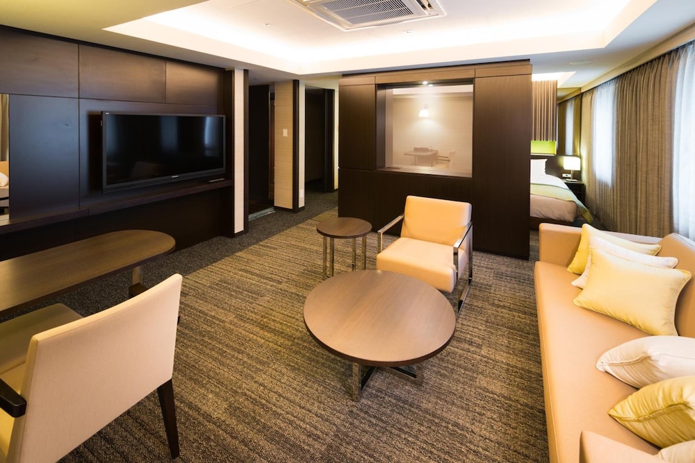 Super Hotel Premier Tokyo-eki Yaesu Chuo-guchi 37/46