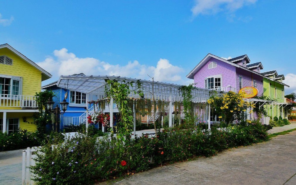 Bunny Hill Resort 45/50