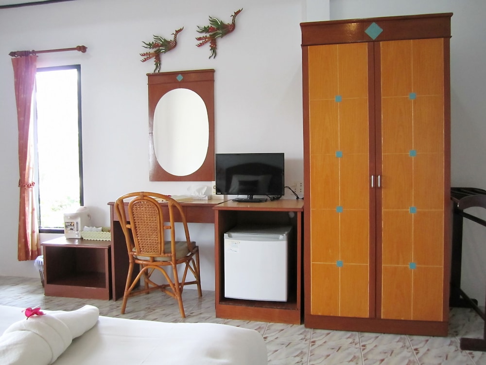 LANTA IL MARE BEACH RESORT 16/73