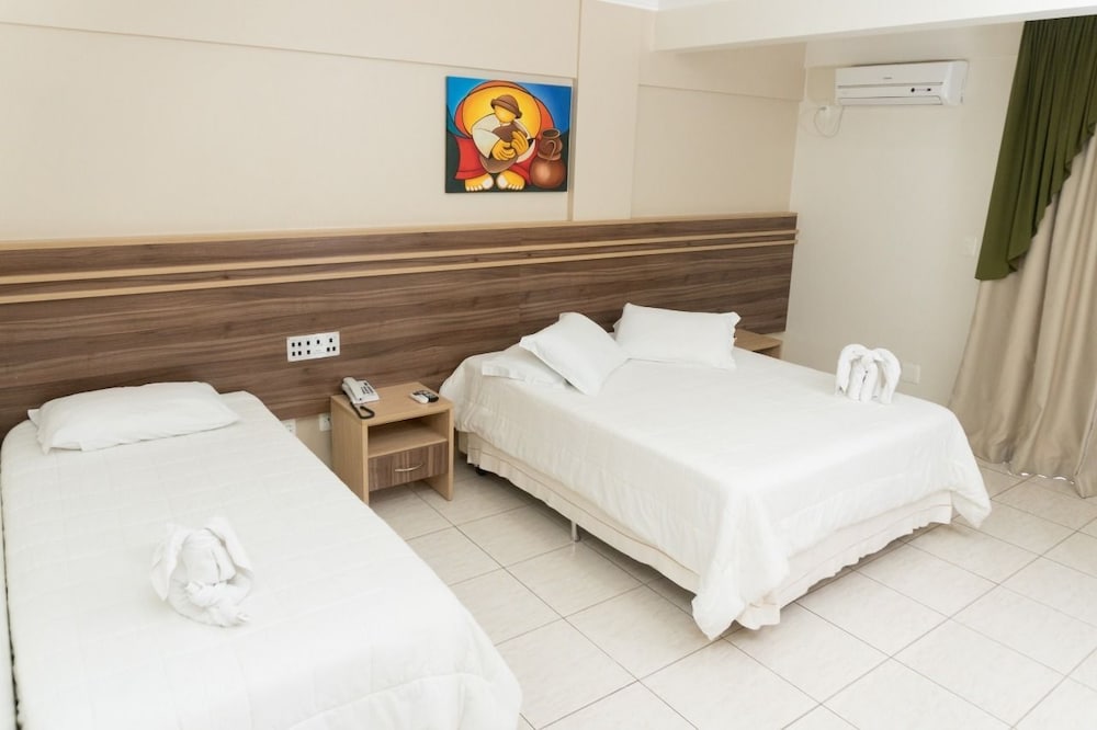 HOTEL HARBOR BARONI GUARAPUAVA 8/51