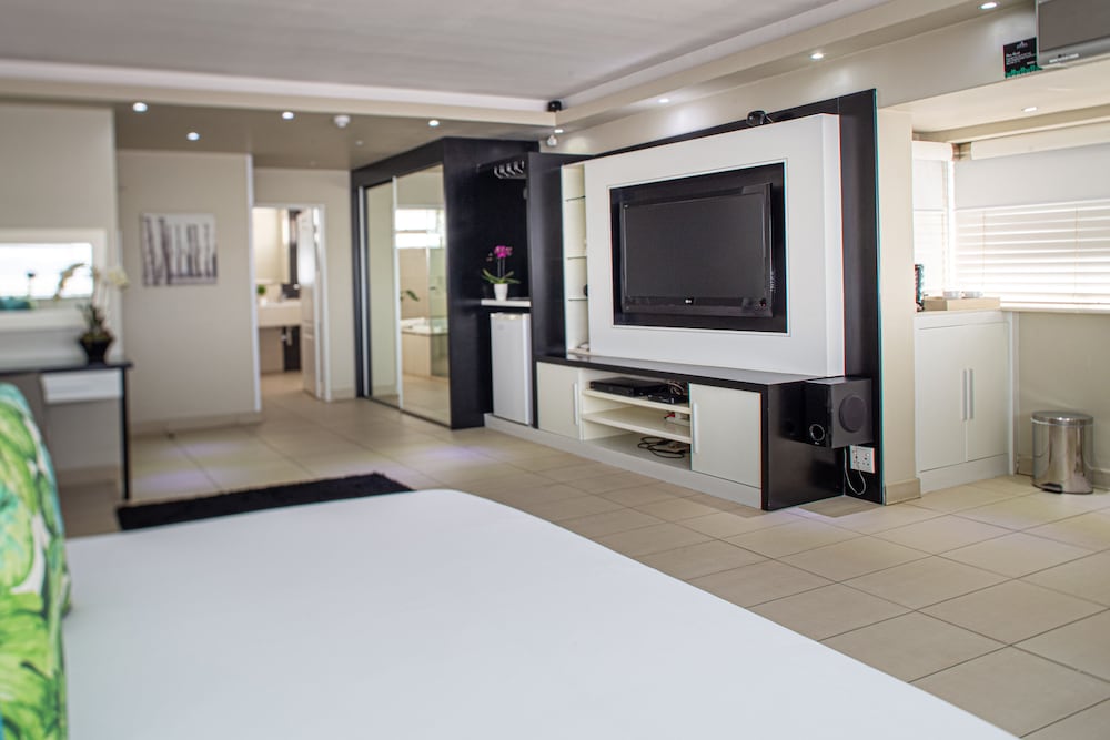 Villa San Giovanni Accommodation 12/50