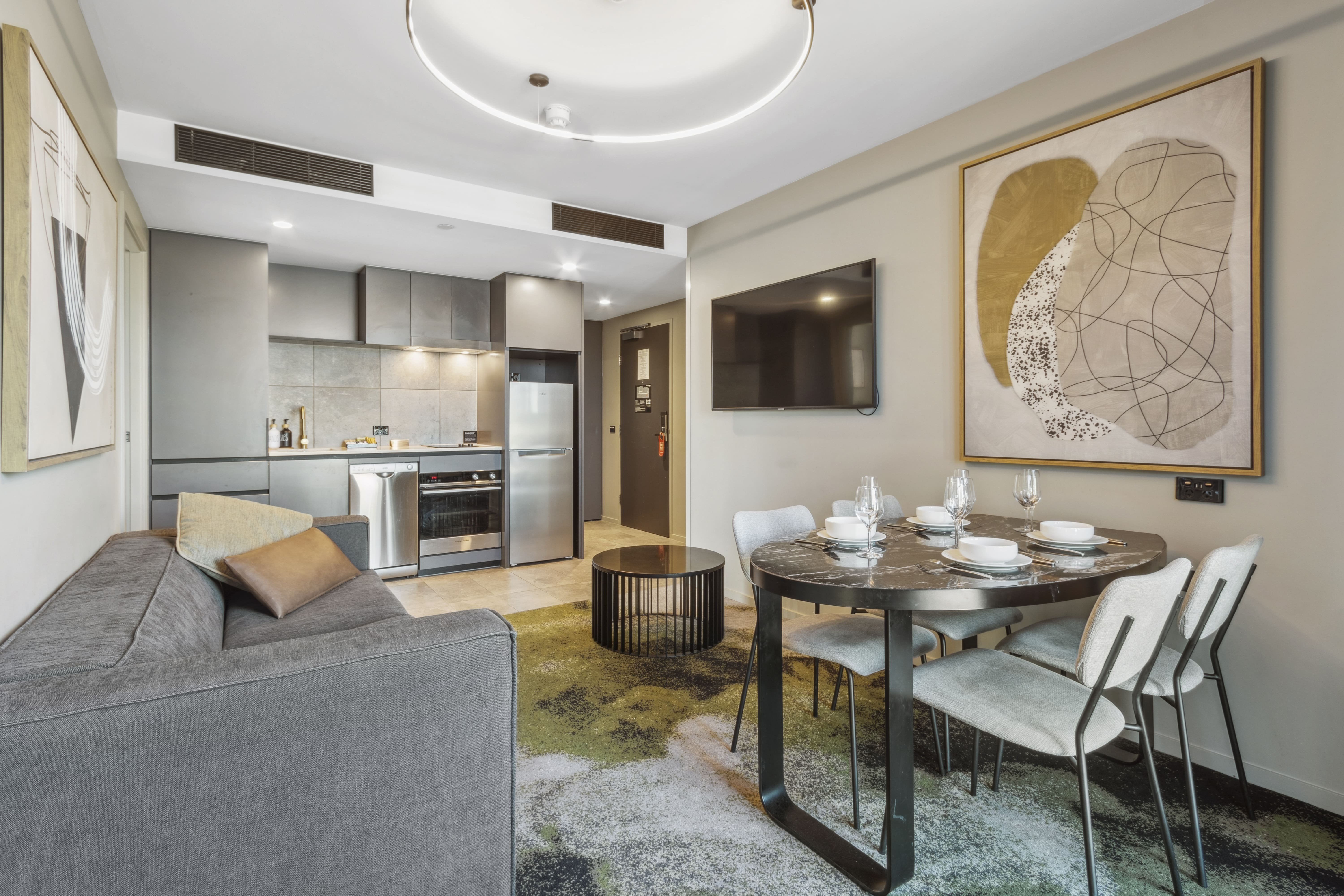 Melbourne City Apartment Hotel 4/13