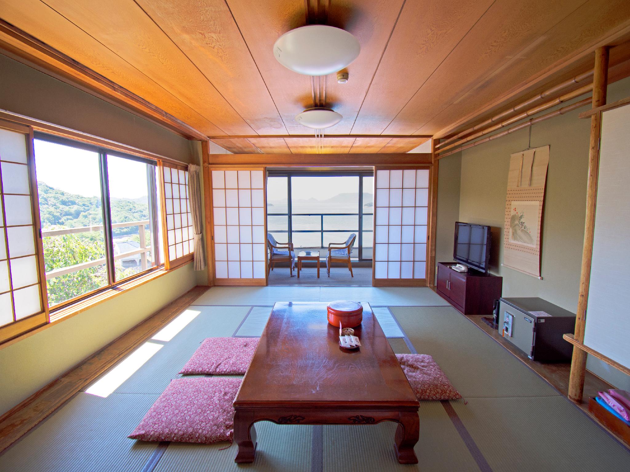 Ajikanko Hotel Uminoyadori 11/37