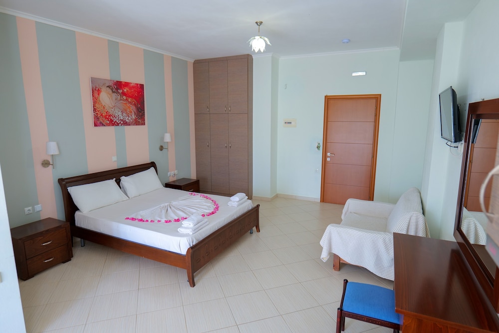 Hotel Chris 19/71