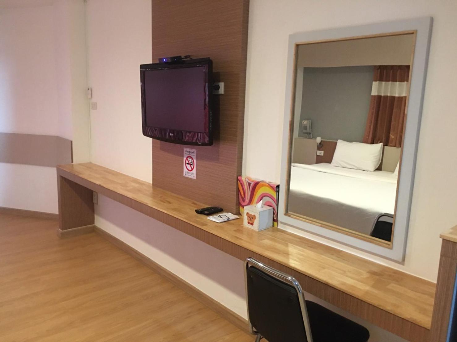 Ingnaam Hotel 7/50
