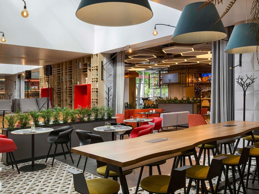 ibis Kyiv Beresteiska 31/47