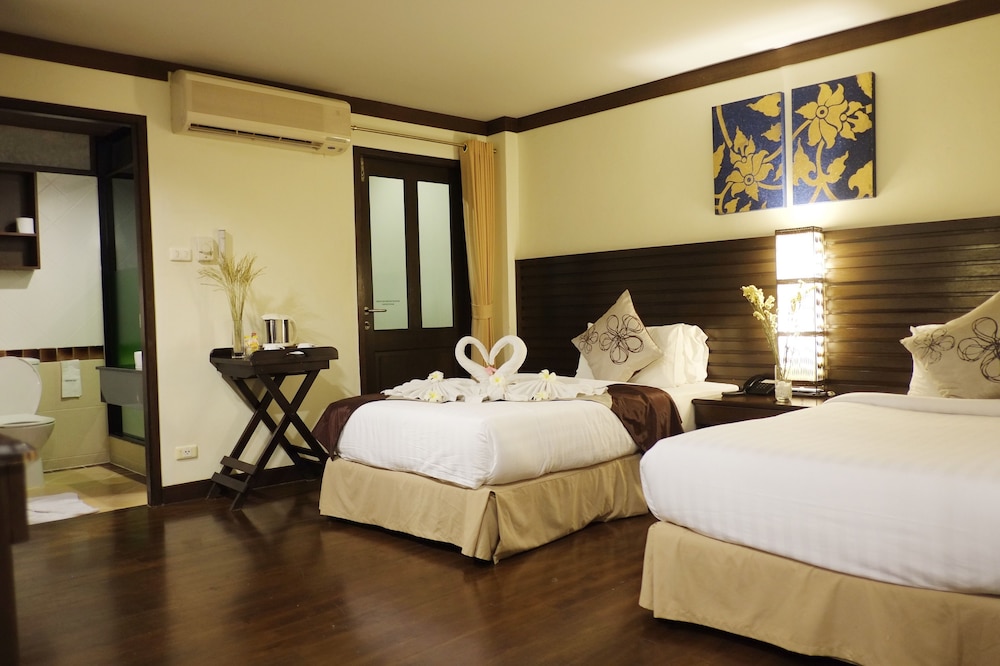 Lanta Mermaid Boutique House 14/74