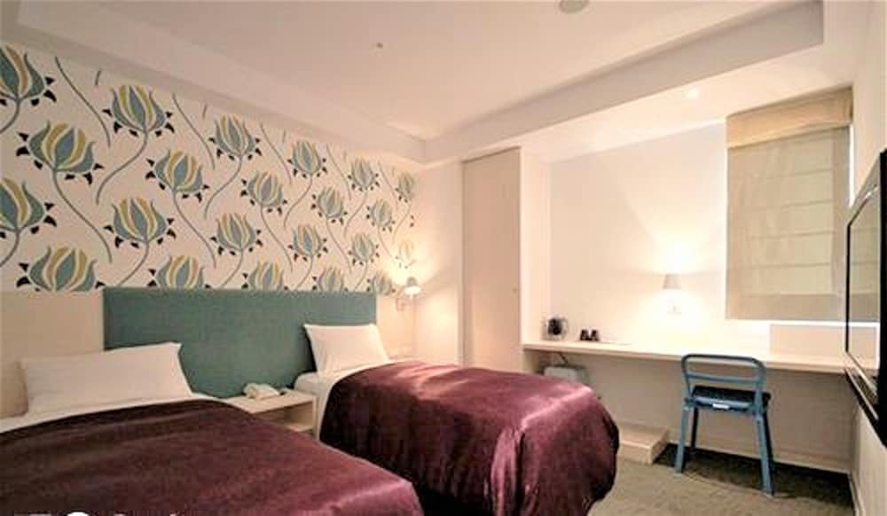 XIMEN HOTEL 66/70