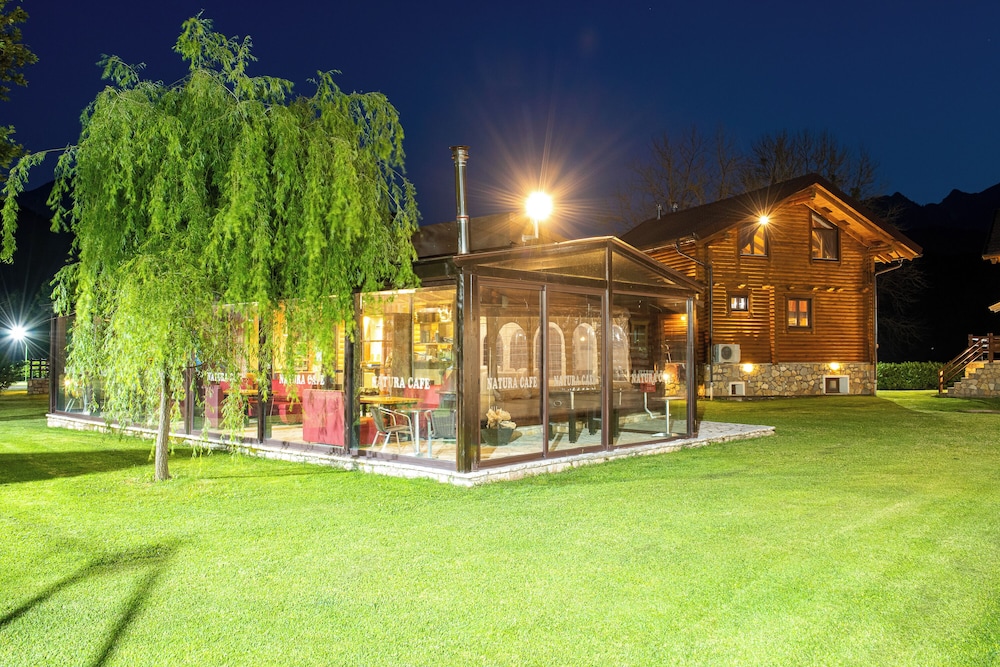Natura Chalets 46/55