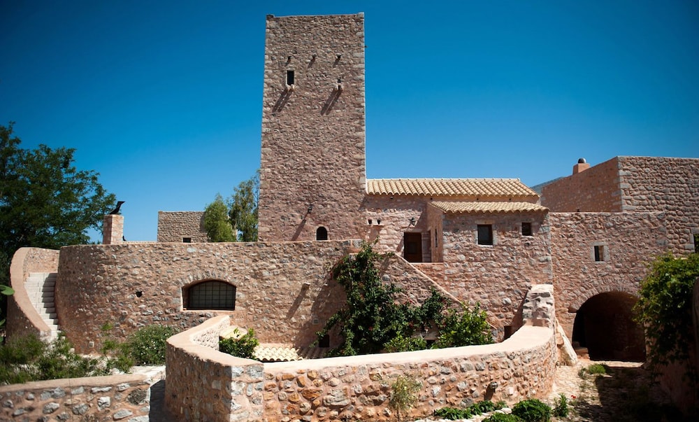 Arapakis Historic Castle 43/50