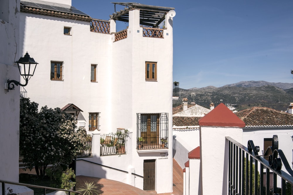 Hotel Los Castanos 4/50