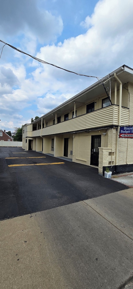 Royal Budget Inn 11/17