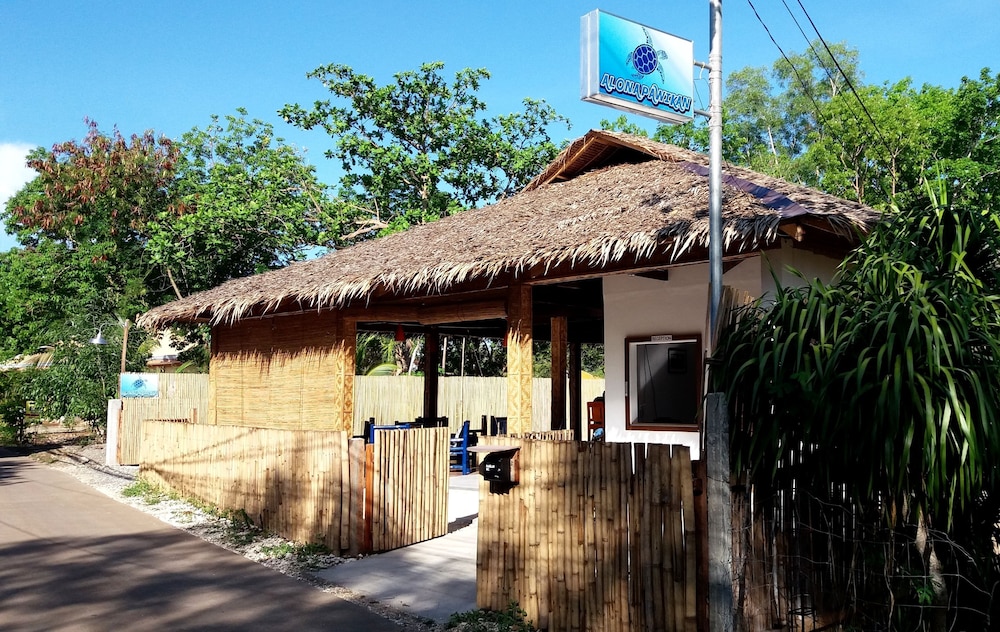 Alona Pawikan Resort 3/58