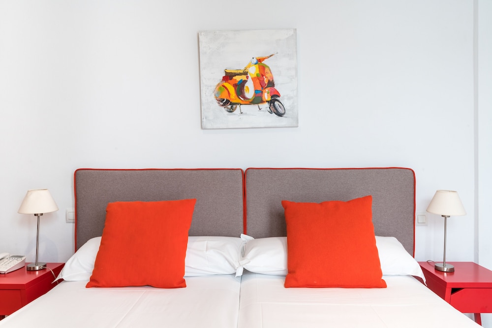 COOL SEVILLA HOTEL 33/60