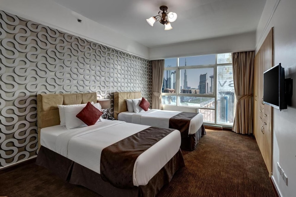 3 BEDROOMS, SUITE, BURJ KHALIFA VIEW