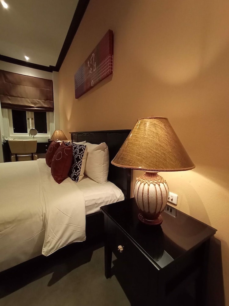 The Twenty Lodge 34/64