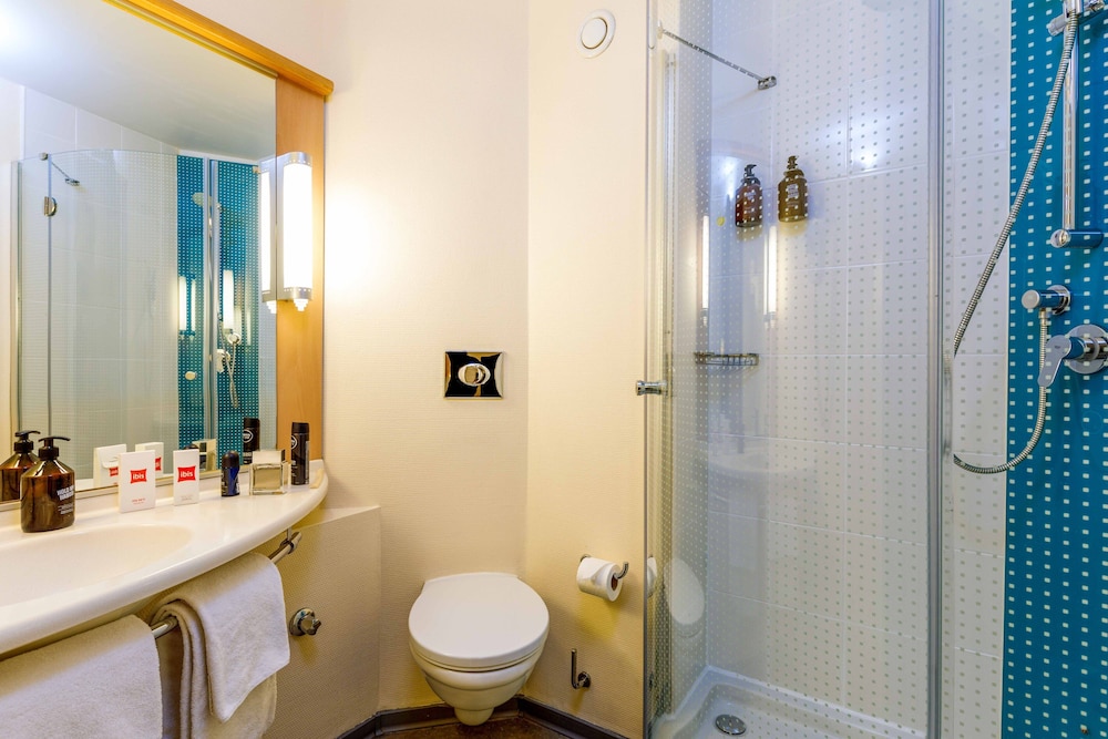 Ibis Istanbul Esenyurt 16/74