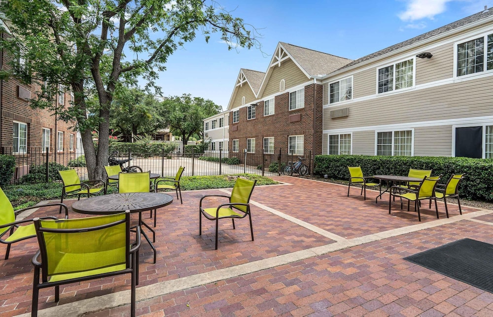 Extended Stay America - Dallas - Plano Parkway 56/64