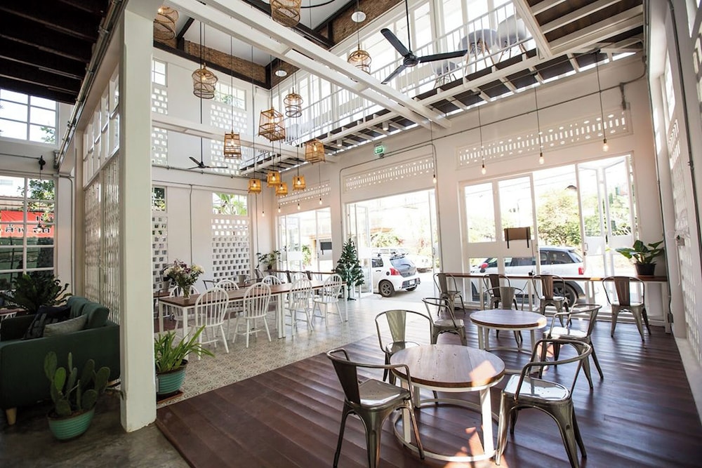 Memmoth Hostel In Lampang 40/50