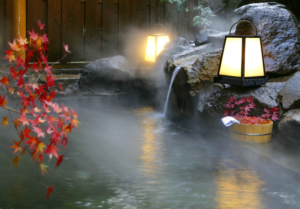 Ikaho Onsen Seikanso 32/33
