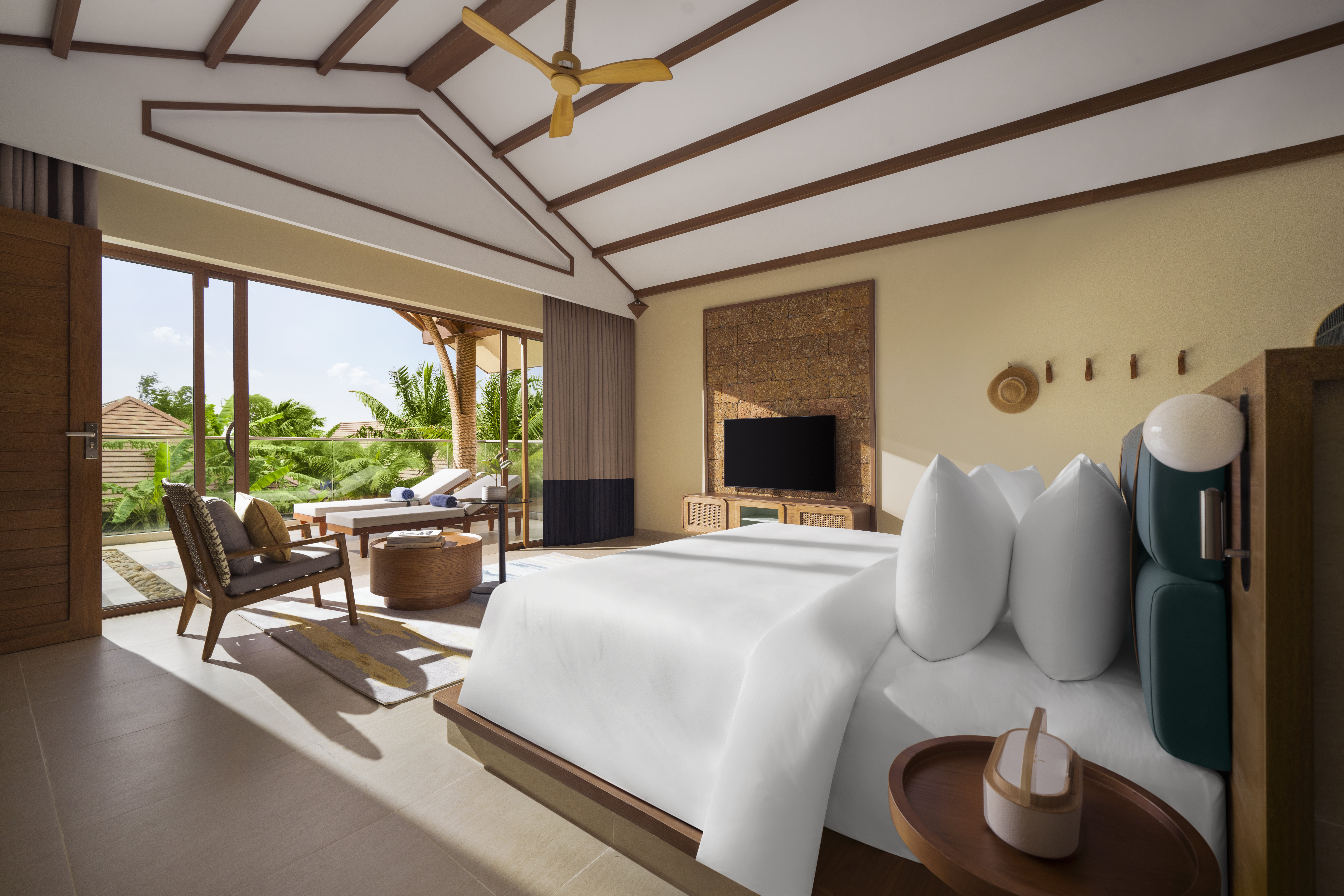 Bao Ninh Beach Resort 6/85
