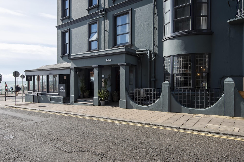 West Beach Hotel 43/49