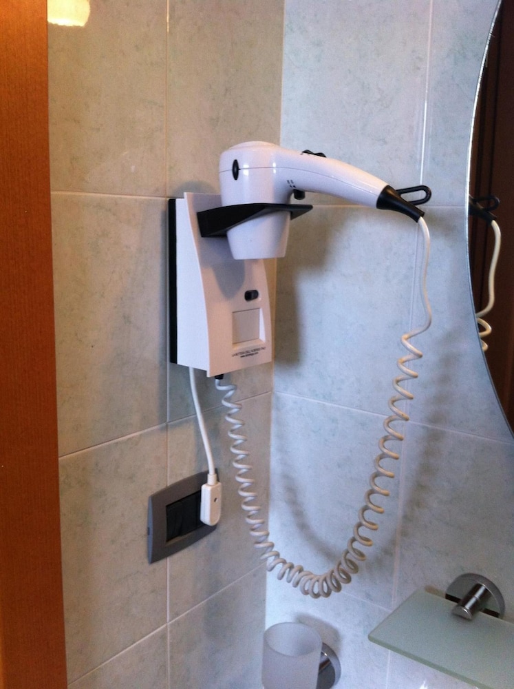 Hotel Atleti 27/50