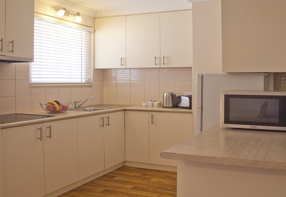 The Peninsula Riverside Serviced Apartments 31/73