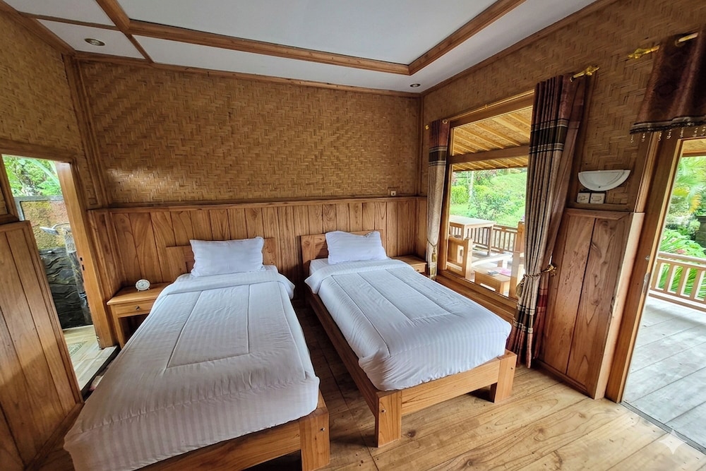 Mulia Garden Bungalows 22/50