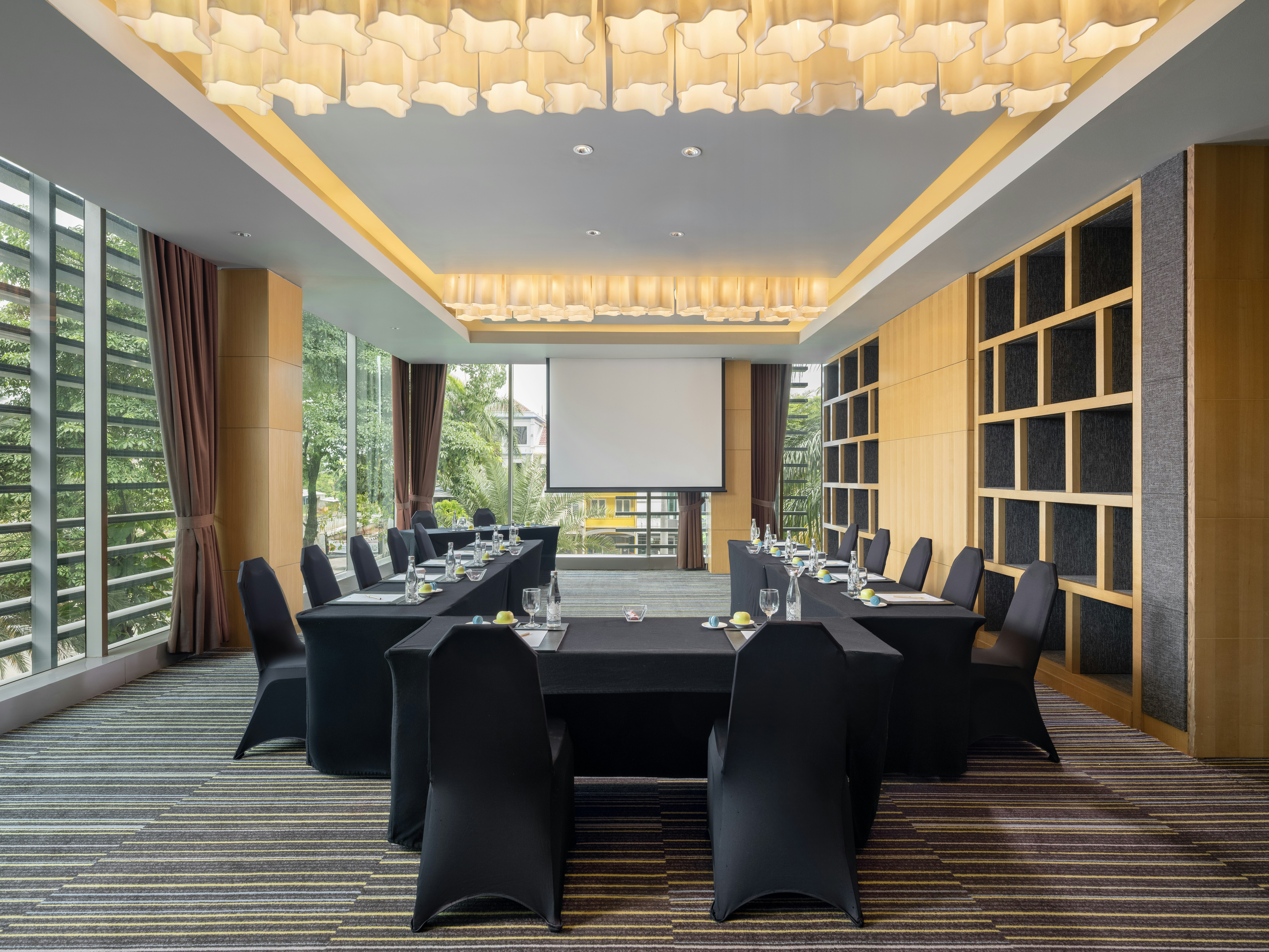 DoubleTree by Hilton Jakarta Kemayoran 48/54