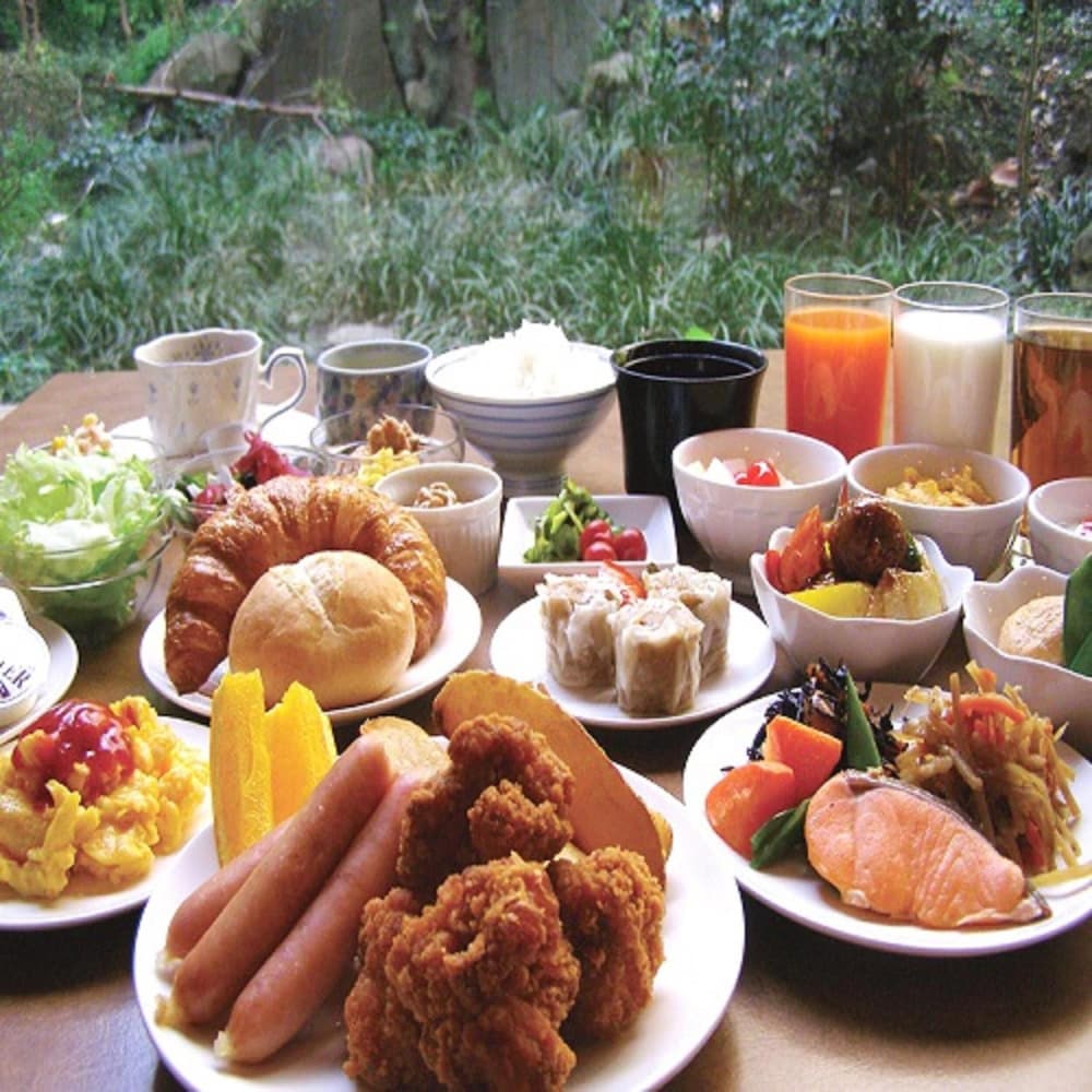 Hotel Crown Hills Takefu 35/44