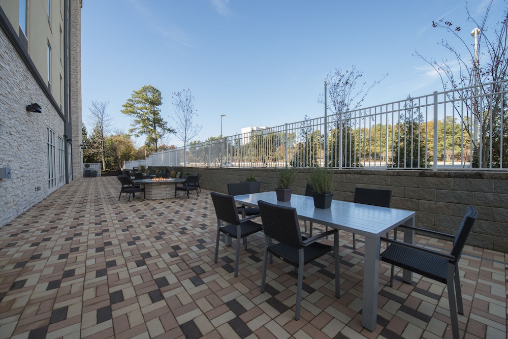 Hampton Inn Greenville/I-385 Haywood Mall 4/42