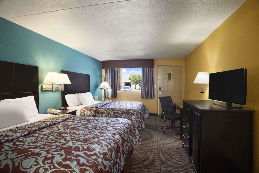 Days Inn By Wyndham Conway 17/33