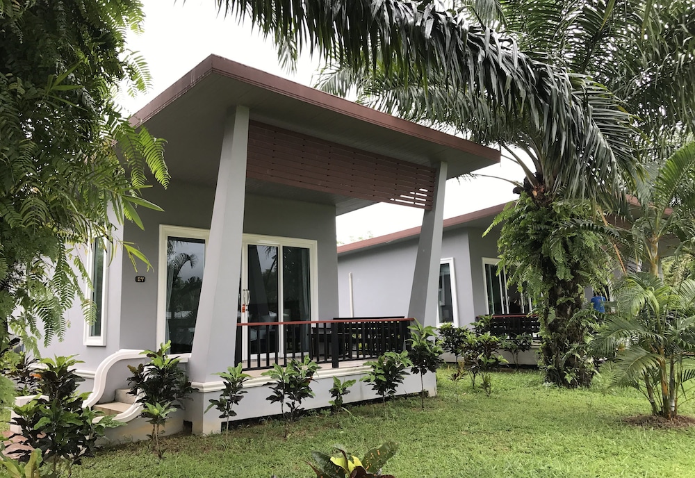 Khaolak Mountain View 36/50