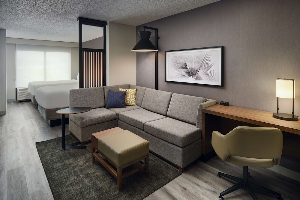 Hyatt Place Greensboro 40/54