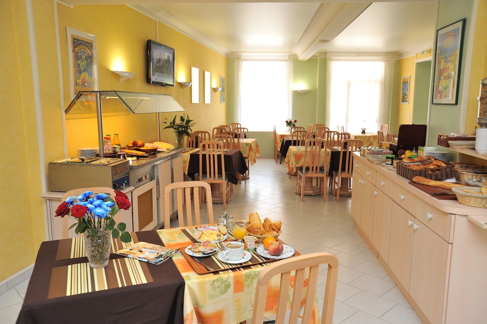 restaurant-cafeteria