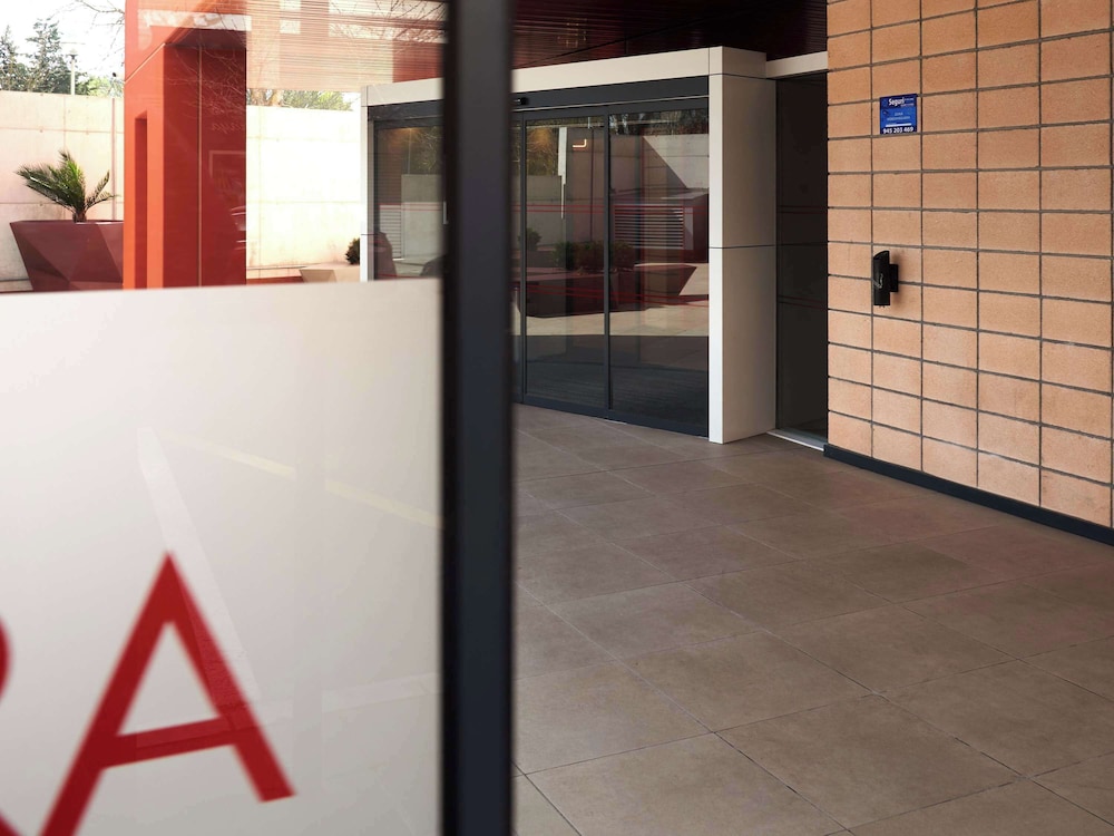 Ibis Budget Vitoria Gasteiz 10/50