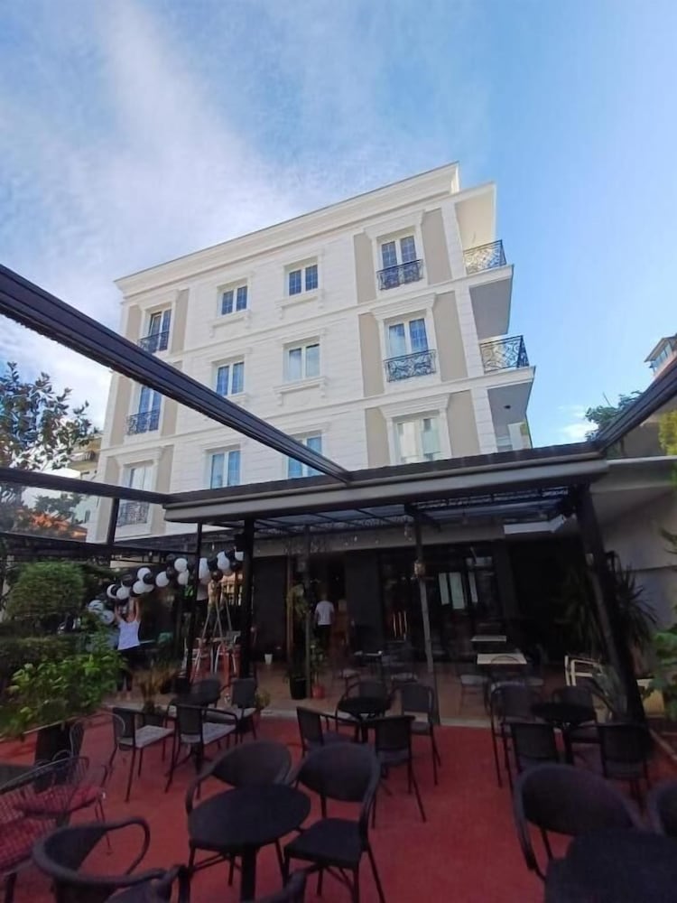Oxygen Boutique Hotel Tirana in TIRANA