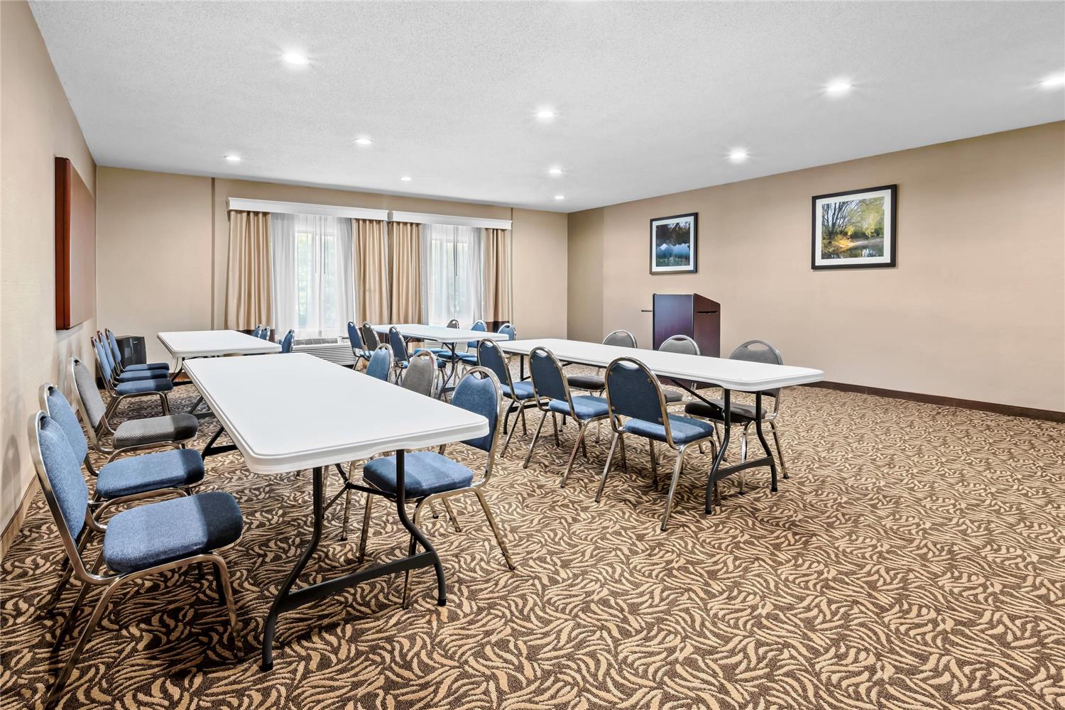 Comfort Inn and Suites Oxford South 13/19