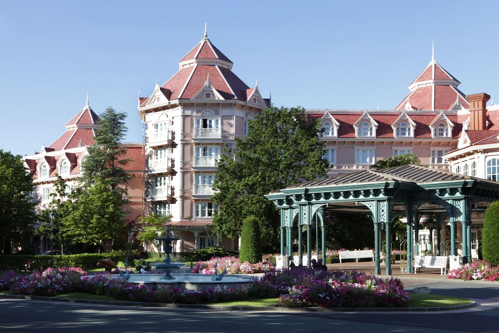 DISNEYLAND HOTEL 3/62