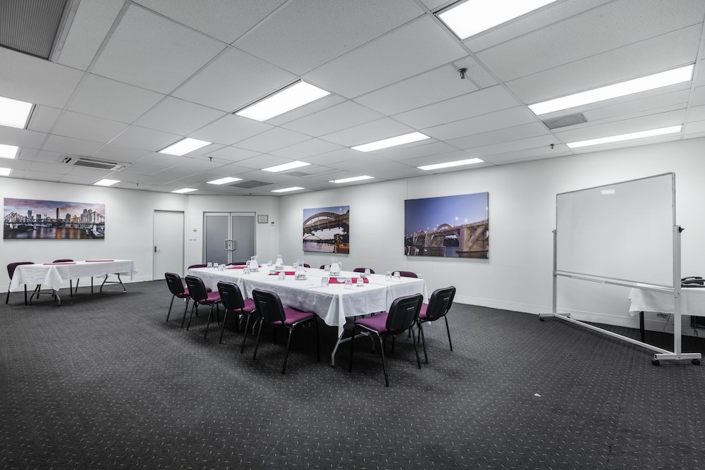 George Hotel Brisbane 53/62
