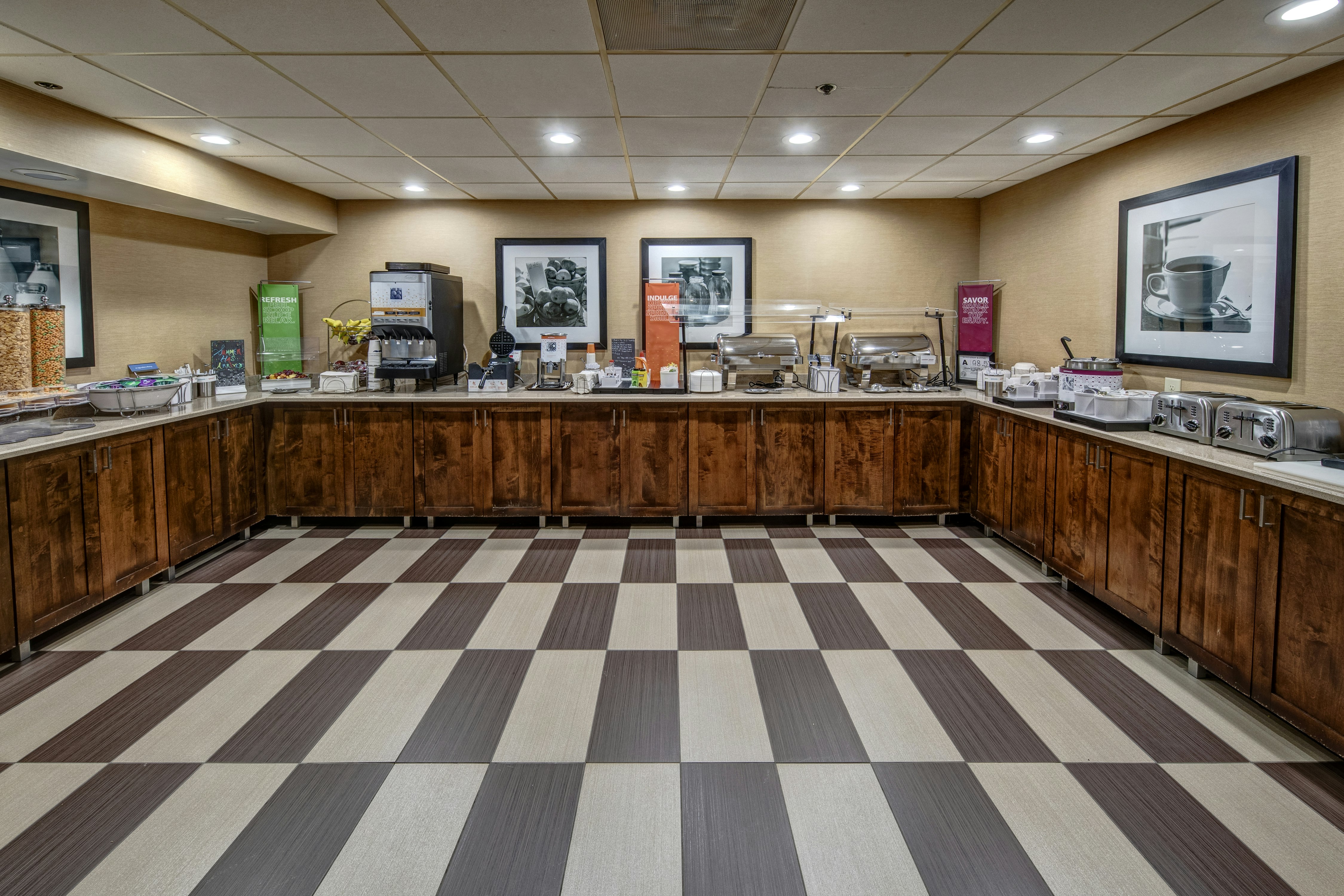 Hampton Inn Raleigh/Cary 14/45
