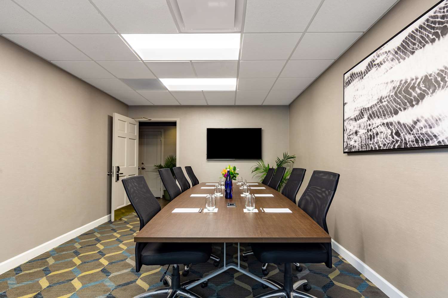 Sonesta ES Suites Parsippany Morris Plains 44/54