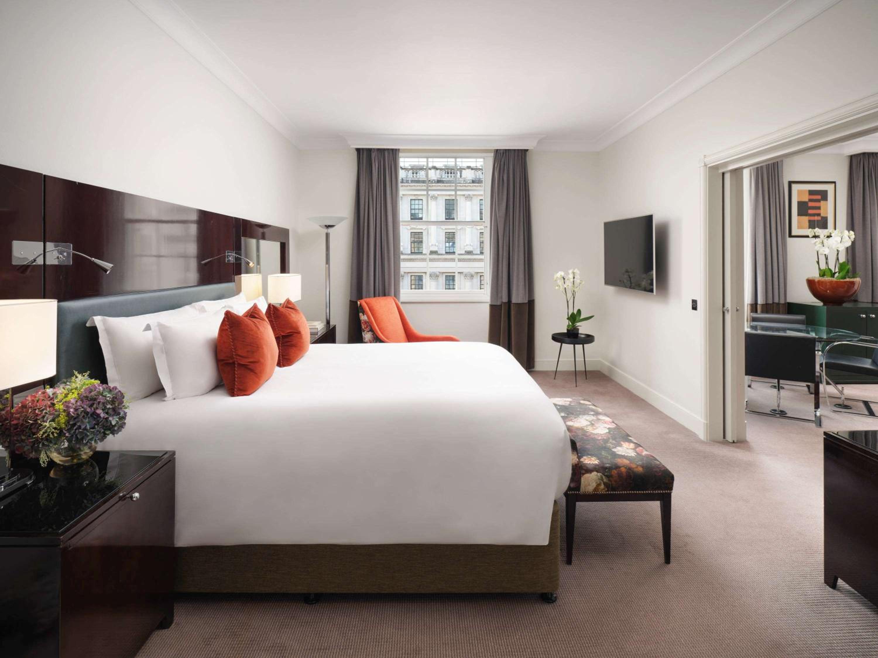 Space, Suite, King Bed, Dining Area, Living Area