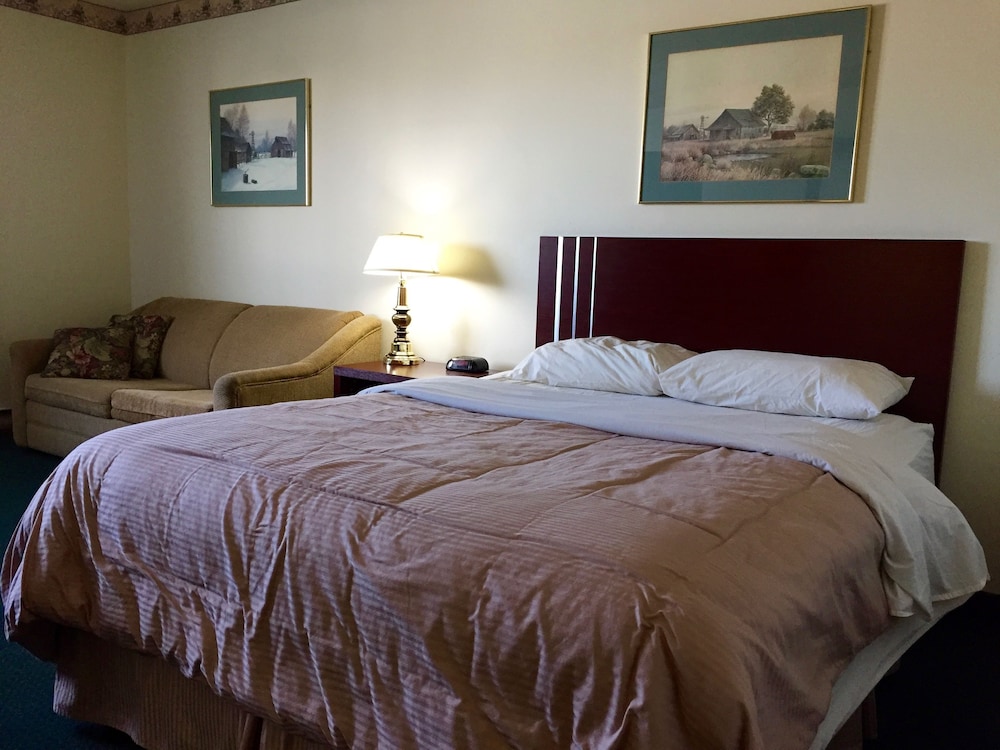 Colonial Inn 19/62