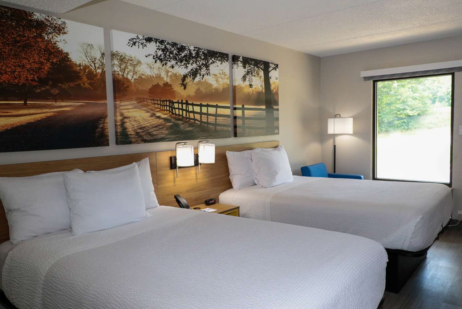 Days Inn By Wyndham Farmville 8/22