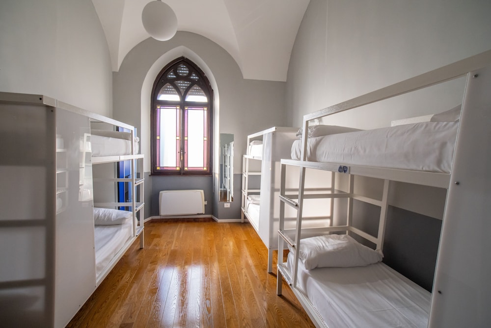 Babila Hostel 16/55